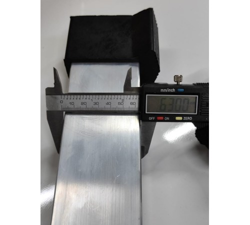 Насадка резиновая торцевая для поперечного упора (траверсы, стабилизатора) лестницы (для профиля 25х63мм)