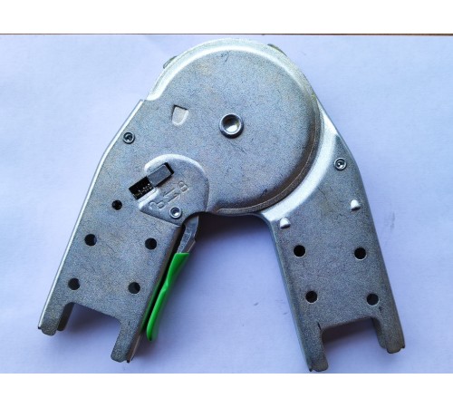  Шарнирное соединение 100мм (внутр.лепесток переключения)