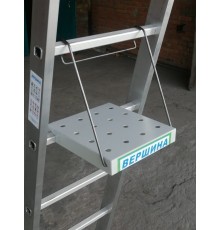 Ступень навесная для лестницы