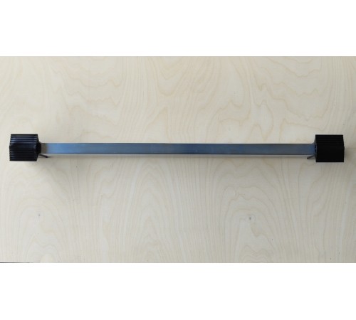 Упор поперечный 800мм (пластик.насадки)