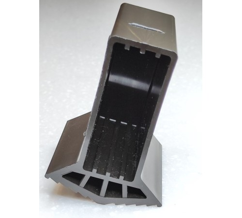 Упор поперечный 800мм (пластик.насадки)