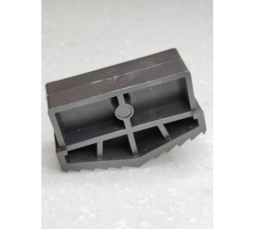 Заглушка пластиковая (ПЭВД, посадочн. размер 22,5*60,5мм)